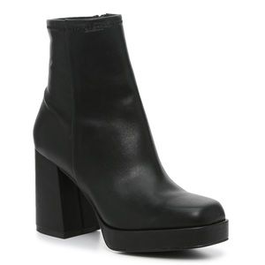 Steve Madden Kaleb Boot